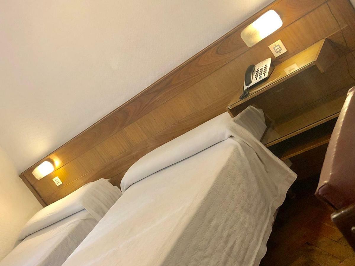 Gran Hotel Mendoza Bagian luar foto